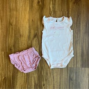4 for $10 🌈 Carter's "Some Bunny Loves Me" Bodysuit and Cover Matching Set
